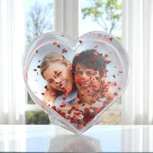 מסגרת אקרילית לב נצנצים לב