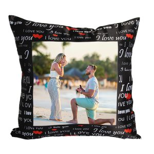 הדפסה על כרית LOVE בד סטאן