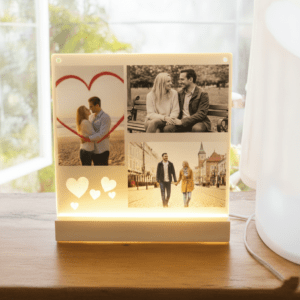 מסגרת אקרילית מוארת עם לבבות 3 תמונות