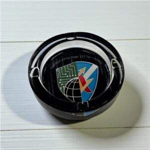 מאפרת זכוכית